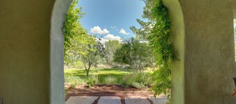 Serene Studio Near Wineries, Oak Creek & Sedona