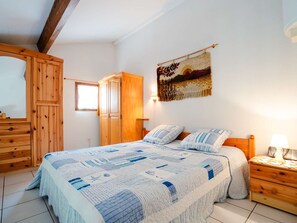 1 bedroom - T2 Pavilion with Loft and Private Parking in Gruissan (Gruissan)