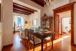 Interior - ClickSardegna – Elegant historic palace with sea view in the old town, with lift (Alghero)