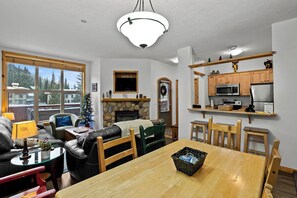 Interior - Multi Level Condo Close to Village | Access to Ski-Out Trail | Private Hot Tub | Fireplace (Sun Peaks)