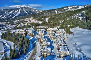 Exterior - Bottom Floor, Walk Out Condo with great ski access and private hot tub! (Sun Peaks)