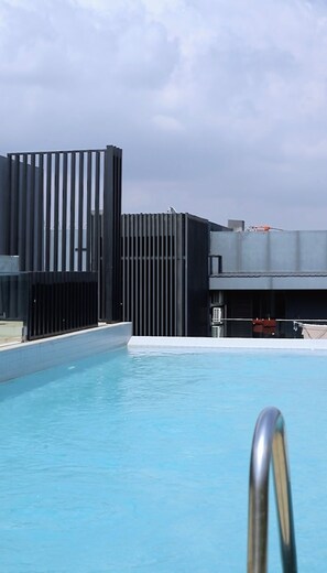 Pool - Experience the height of Accra luxury in the prestigiousNova at Roman Ridge. (Accra)