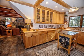 Interior - Nightingale's Nest by Hauserman Rentals (Carnelian Bay)