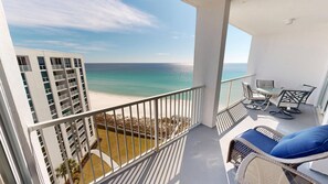 Condo, 3 habitaciones | Áreas de la propiedad