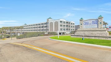 Condo, 1 Bedroom | Exterior