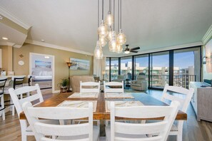 Condo, 3 Bedrooms | Dining - Phoenix On The Bay 1511 3 Bedroom Condo (Orange Beach)