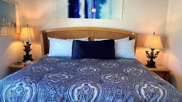 House, 2 Bedrooms | 2 bedrooms, iron/ironing board