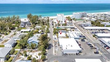House, 2 Bedrooms | Aerial view