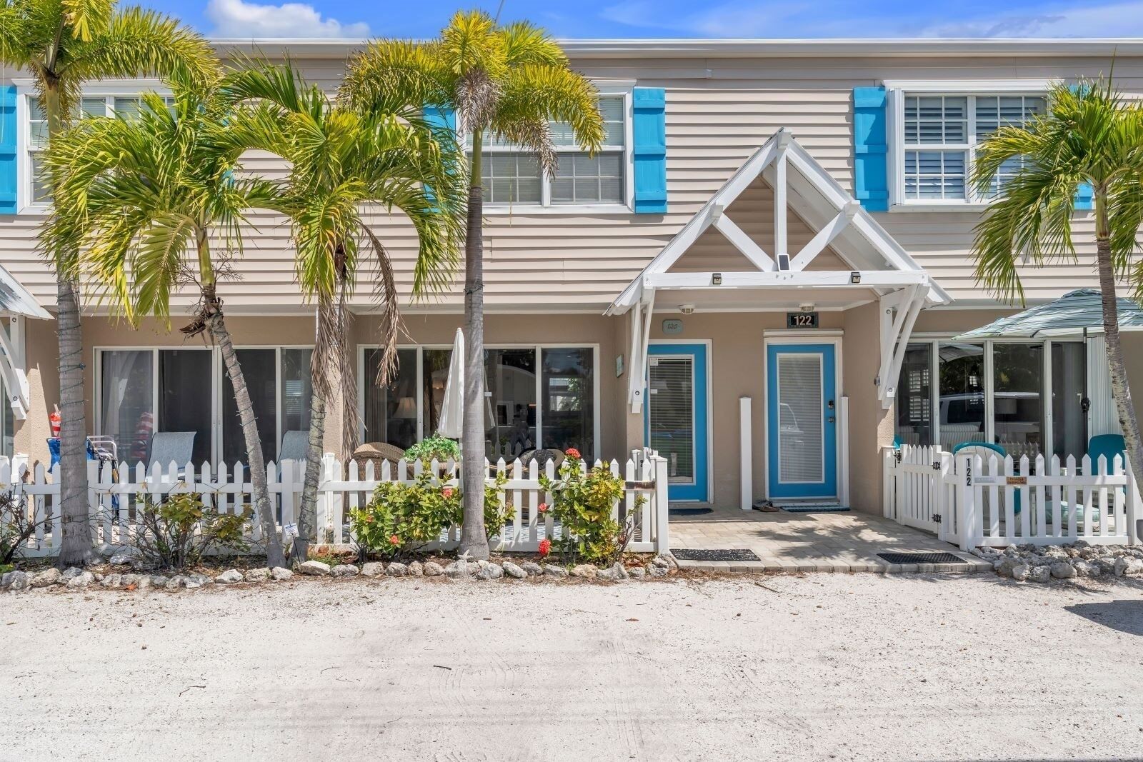 House, 2 Bedrooms | Exterior
