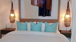 2 bedrooms, free WiFi, bed sheets - Chips Cottage - Quiet Comfort, Perfectly Placed (Elbow Cay)