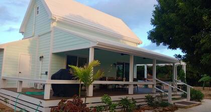 Fish Cottage - Quiet Comfort, Perfectly Placed