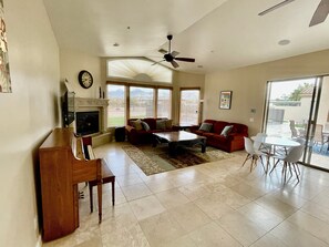 Smart TV, fireplace, ping pong, books - The Family Room-Pool & Outdoor Games-Game Room (Scottsdale)