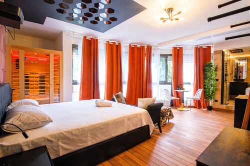 Cristalys Loveroom & Spa