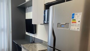 電子レンジ、コンロ
