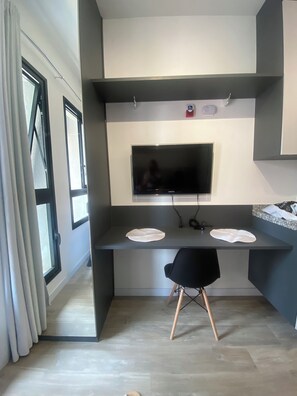 Interior - Cozy studio apartment 500m from the metro, in Vila Maria and near Ibirapuera Park. (São Paulo)