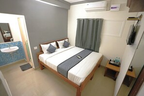 Kahden hengen comfort-huone (yksi tai kaksi sänkyä)