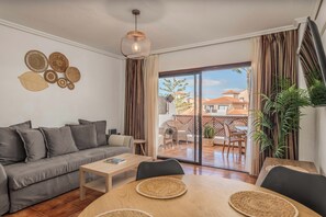 TV - Family | Pool | Terrace | A/C | Golf (Golf del Sur)