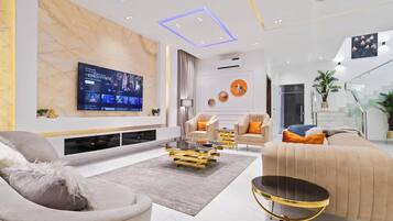 Superior-huoneisto, parveke, kaupunkinäköala | Sisätilat