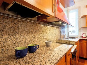 Fridge, microwave, oven, dishwasher - Brera Boutique Apartment by Interhome (Milan)