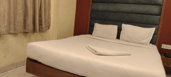 Free WiFi - Shan Aqua Tulip  (Kolkata)