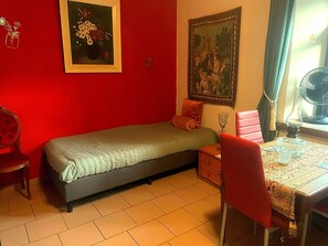 House | 3 bedrooms, bed sheets - Holiday Home in Bouillon With Terrace (Bouillon)