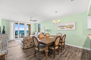 Dining - Gulf-front condo w/ ocean view & beach access (Panama City Beach)