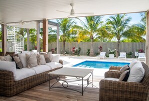 Pool - iC2 Ocean Villa Modern Luxury in Gated Community (Leeward Settlement)