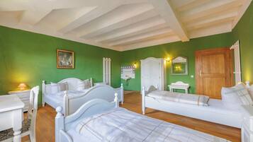 6 Schlafzimmer, Internetzugang