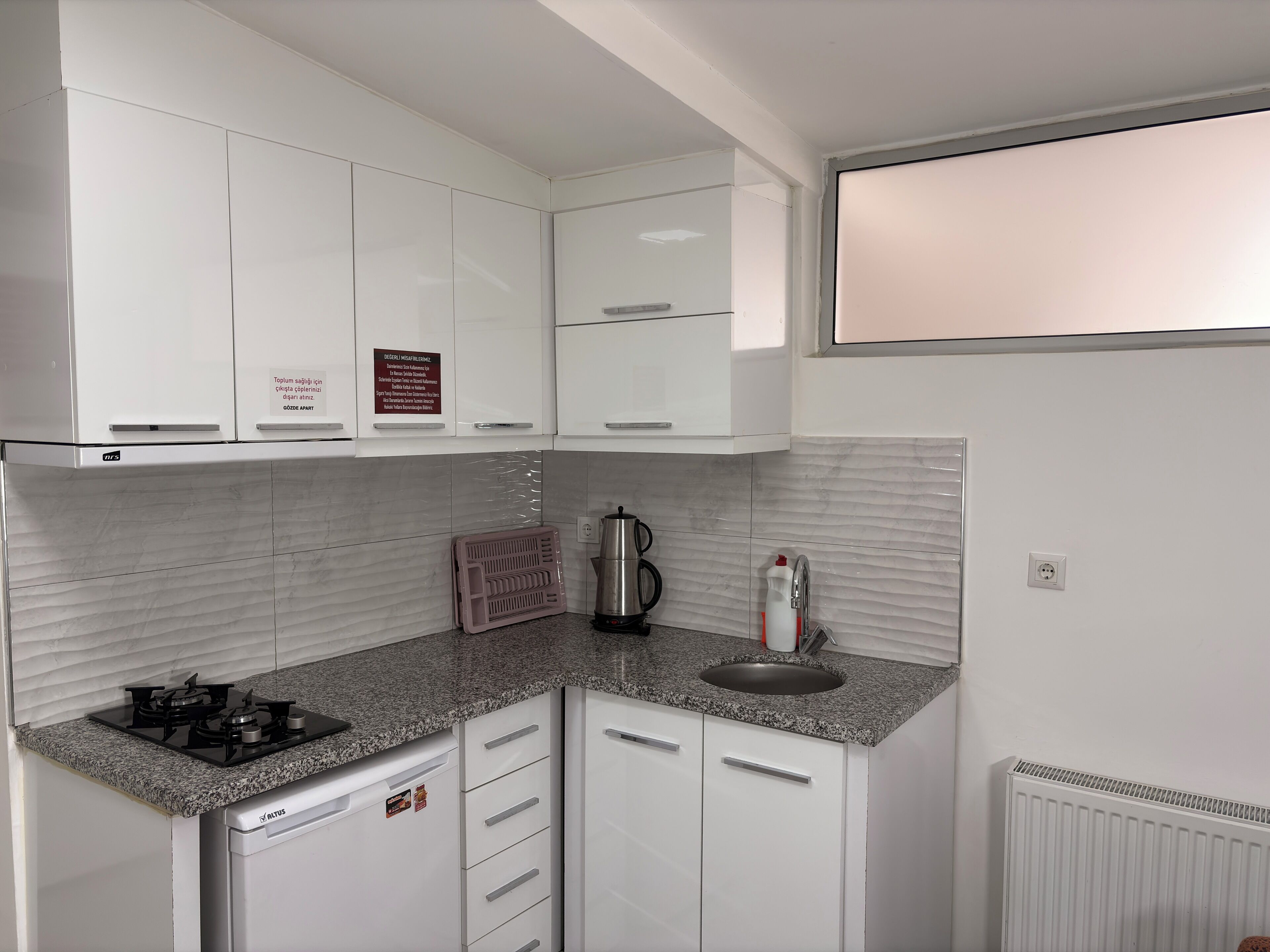 Classic Studio | Private kitchen | Mini-fridge, oven