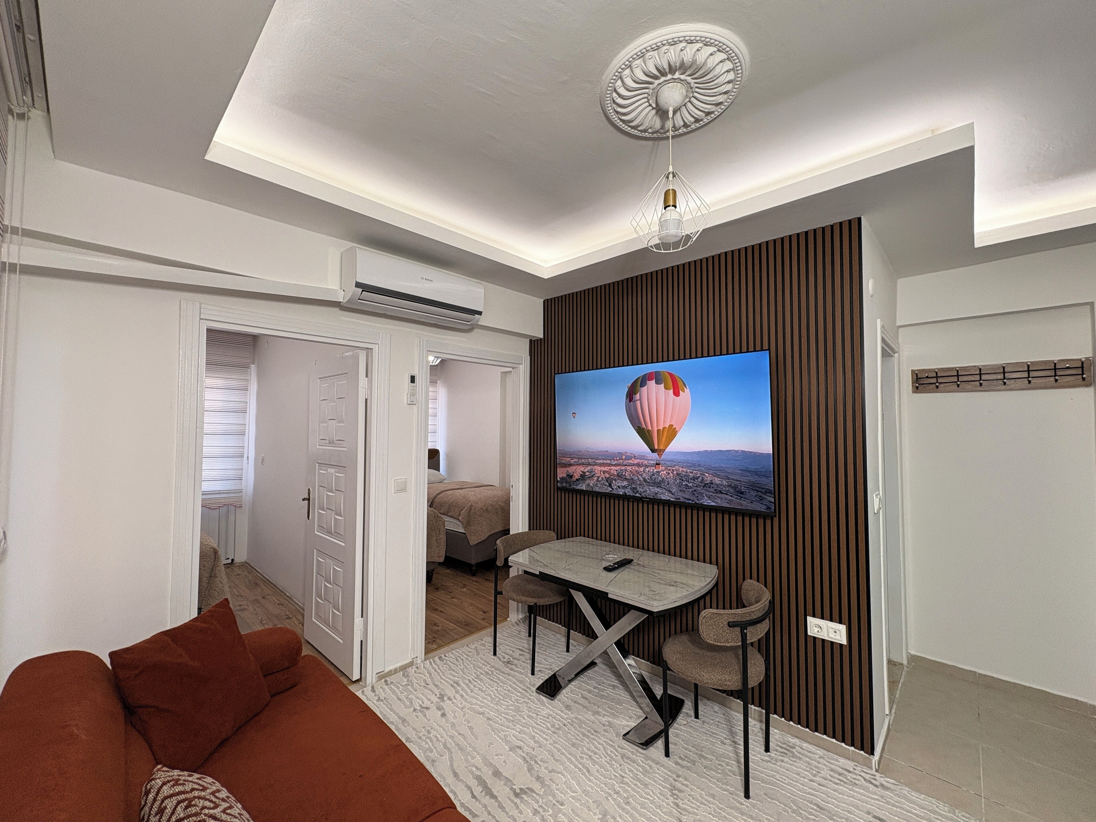 City Apartment | Living area