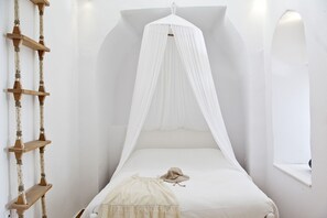 Room - 1809 Villa (Santorini)