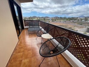 Property grounds - Hygge Home with Seaside and Golf-View Balcony (Golf del Sur)