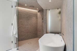 Shower, hair dryer, towels - Architectural Gem w/ Rooftop Terrace + Heated Pool (Austin)