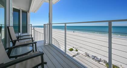 Beachfront Escape at Gulf Breeze Unit D!