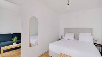 Apartment | 1 bedroom, laptop workspace, iron/ironing board, bed sheets