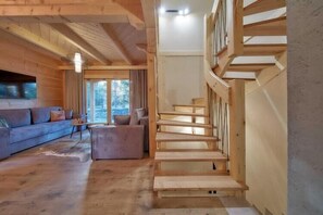 TV connectée, cheminée