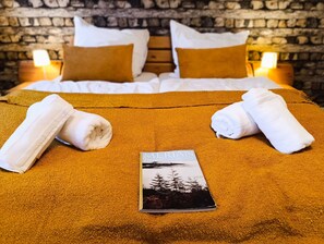 4 chambres, bureau, lit parapluie, Wi-Fi gratuit