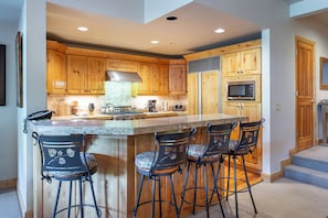 Fridge, microwave, oven, dishwasher - Trail's End Lodge at Deer Valley Resort - Four Bedroom Residence with Spa #503 (Park City)