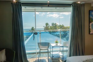 In-room safe, free WiFi - mangala fuangala (santo domingo)