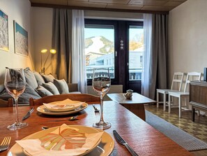 TV - Kirchenblick by Interhome (Saalbach-Hinterglemm)