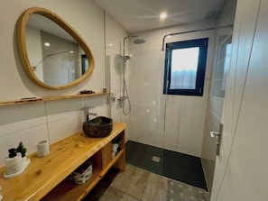 Dusche, Haartrockner