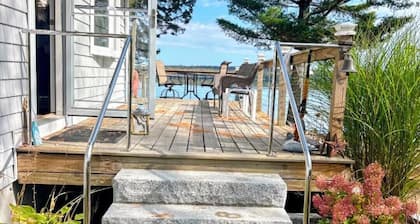 Newly Listed Oceanfront Gem! 'Whale Rock Haven' Taunton Bay 30 Min to Bar Harbor