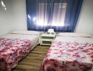 Apartment | 2 bedrooms, iron/ironing board, bed sheets - Cozy House in El Palmar for 4 Guests (Vejer de la Frontera)