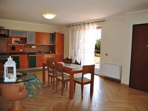Dining - Corte Saturnia by Interhome (Spigno Saturnia)