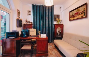 Reception - Chalet 173 (Gura Humorului)