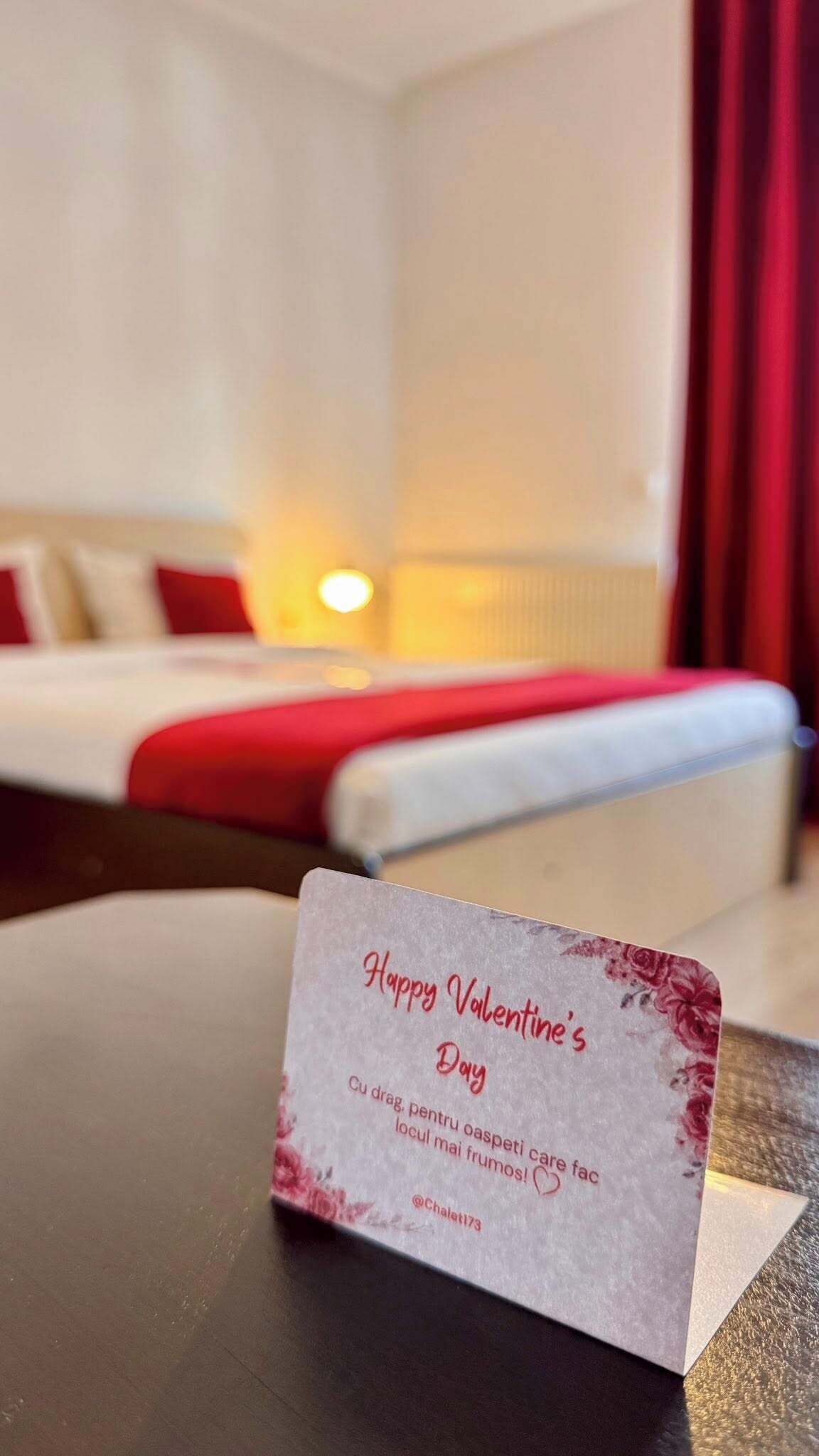 Kamar Double Deluks, balkon, pemandangan gunung | Tirai kedap cahaya dan Wi-Fi gratis