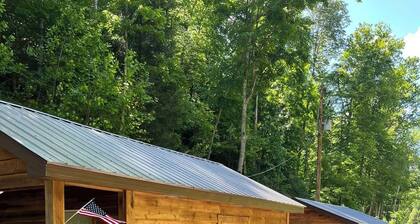 Horse Creek - Outlaw Cabin Near Ivy Branch HMT