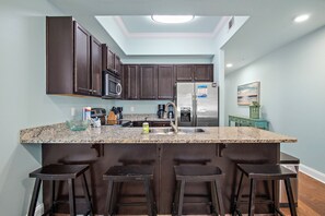 Fridge, microwave, oven, stovetop - 🏖️ Walk to Beach | Heated Pool + Hot Tub | Alerio E104🏖️ (Miramar Beach)