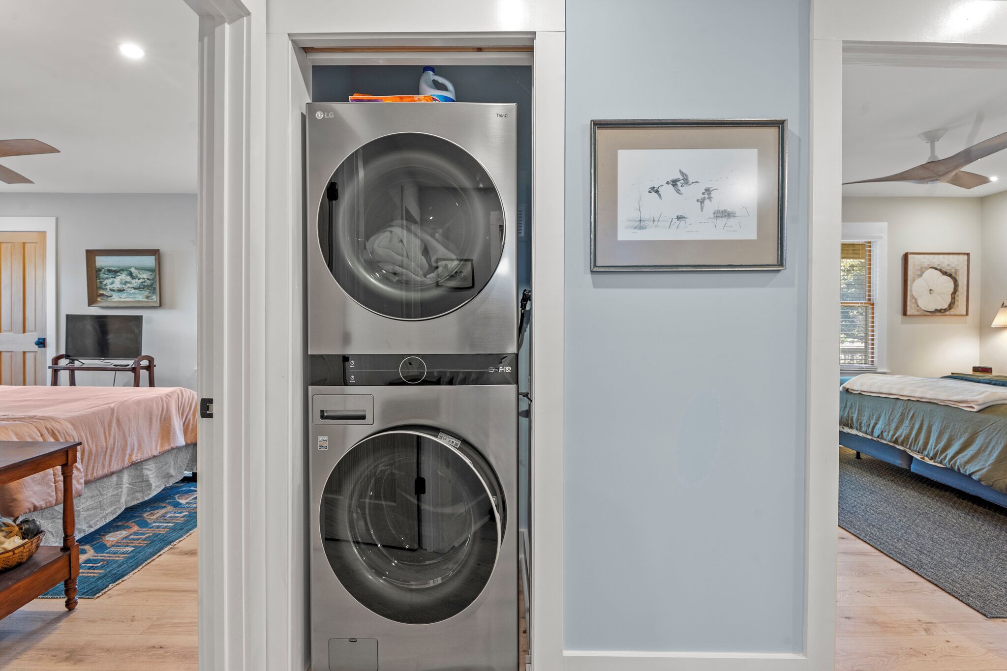 4 quartos, ferros/tábuas de passar roupa, Wi-Fi, roupa de cama