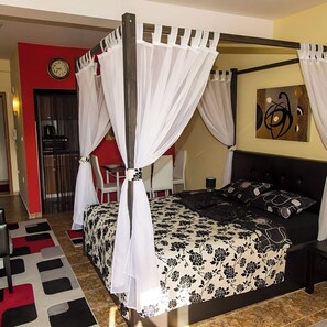 1 bedroom, iron/ironing board, free WiFi, bed sheets - Apart Hotel Solaris: Deluxe Apartment 5: 30 m2 (Skopje)